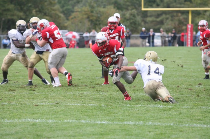 Holy Sprit Vs. St. Joe football 90457.JPG