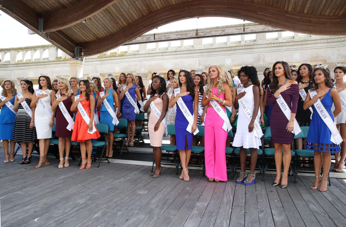 a31 miss a arrival ceremony17.JPG