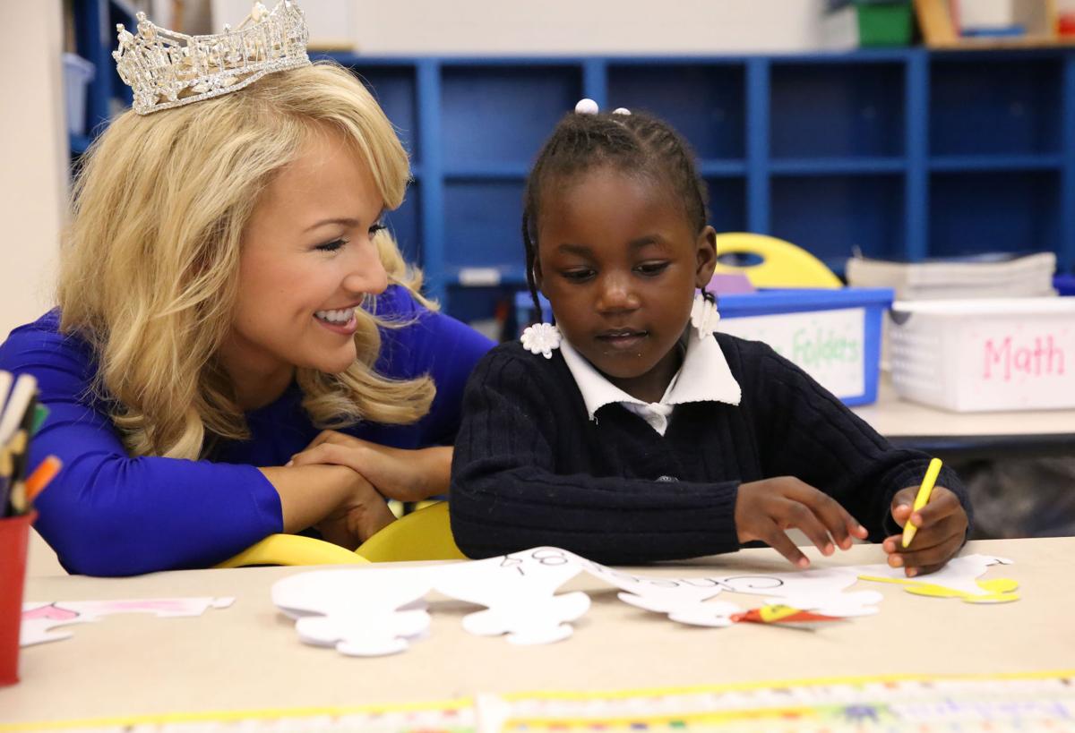 092716_nws_missamerica