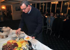 Brownies Squared owner takes his tasting dinner idea on road