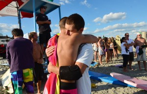 Longport beach ceremony 'paddle-out'