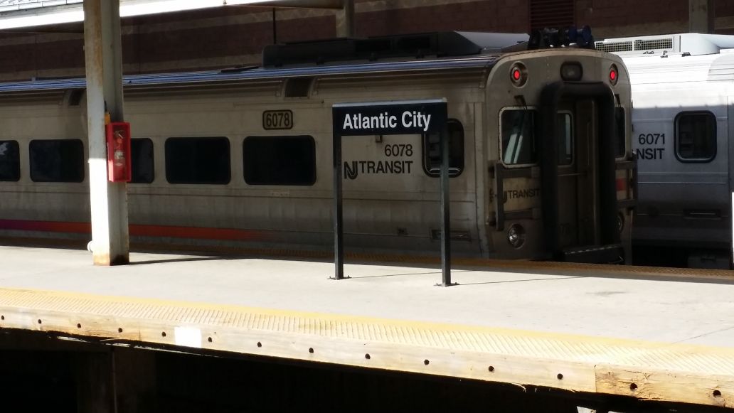 nj transit atlantic city to philadelphia airport