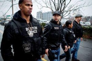 Donnie Wahlberg finds himself  walking fine blue line with series