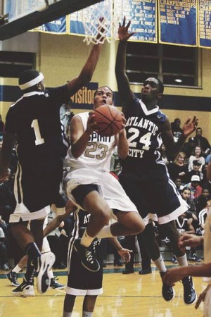 Spartans a favorite in CAL