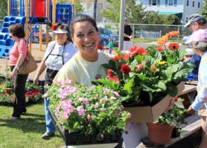 Gym raises funds to fight rape, athletes help injured Marines and other news of the volunteer community