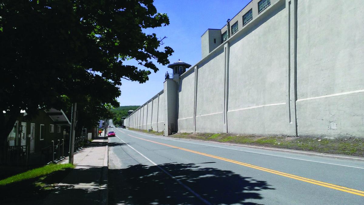 Inmates escape from Dannemora prison by cutting through cell walls