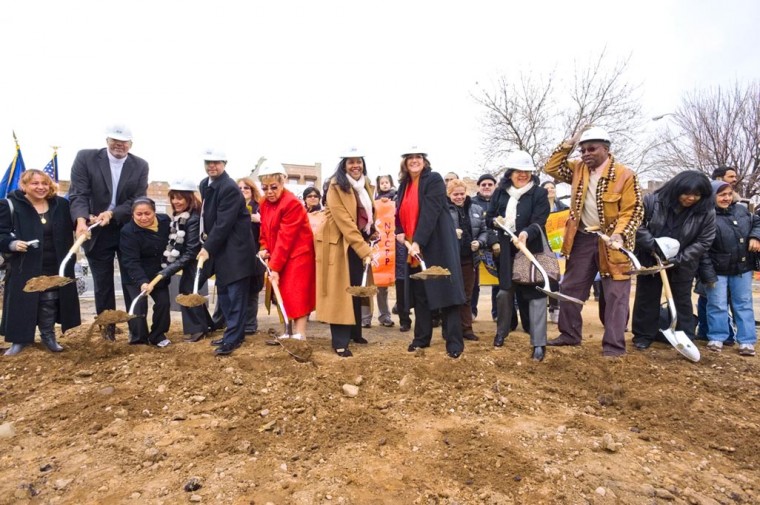 Pols: New school will relieve overcrowding 1
