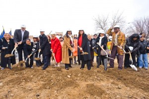 Pols: New school will relieve overcrowding 1