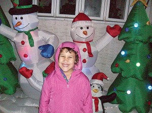 Enter our Fifth Annual Holiday Photo Contest! 2
