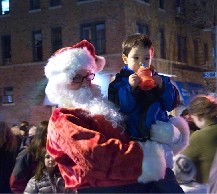 ‘Tis the Season in Sunnyside  1