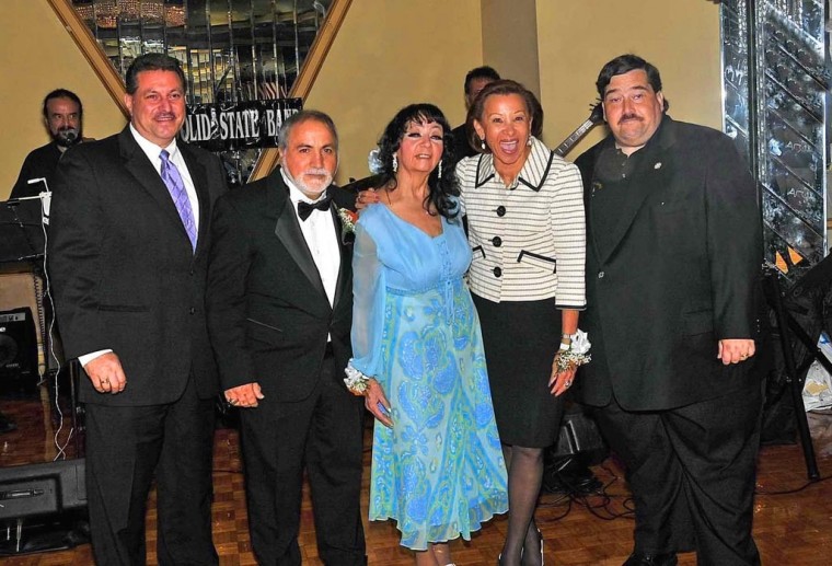 Woodhaven celebrates small biz