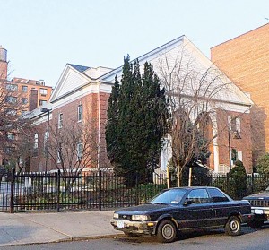 Mormons OK’d to build large church 1