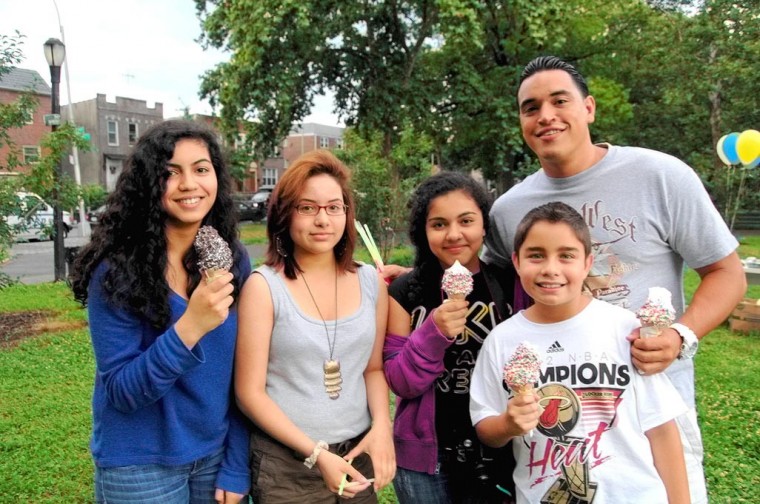 Astoria starts summer with a bang