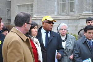 Message to mayor: ‘Keep your promise’1