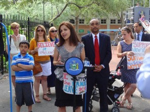 Proposed bill would lengthen maternity leave 1