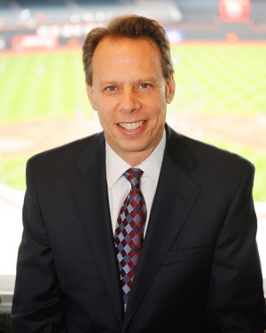 Sports announcer is graduation speaker 1