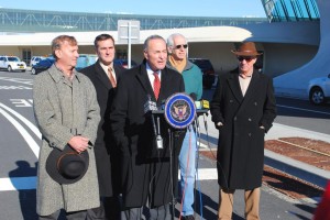 Pols seek answers in JFK ‘strip-search’  1