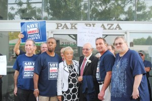 Postal workers rally for change 1