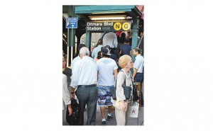 Q train gets an A from Straphangers 1