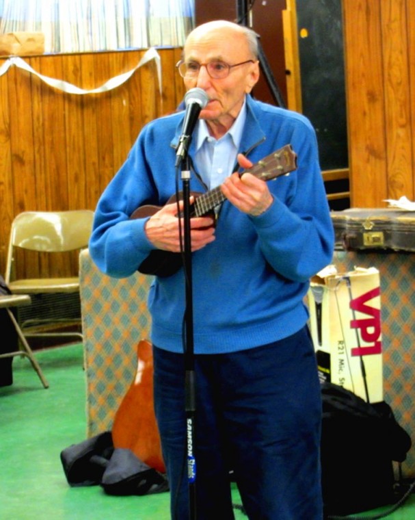 Howard Beach seniors show off their moves