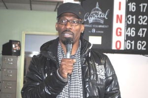 Comedian Charlie Murphy visits vets