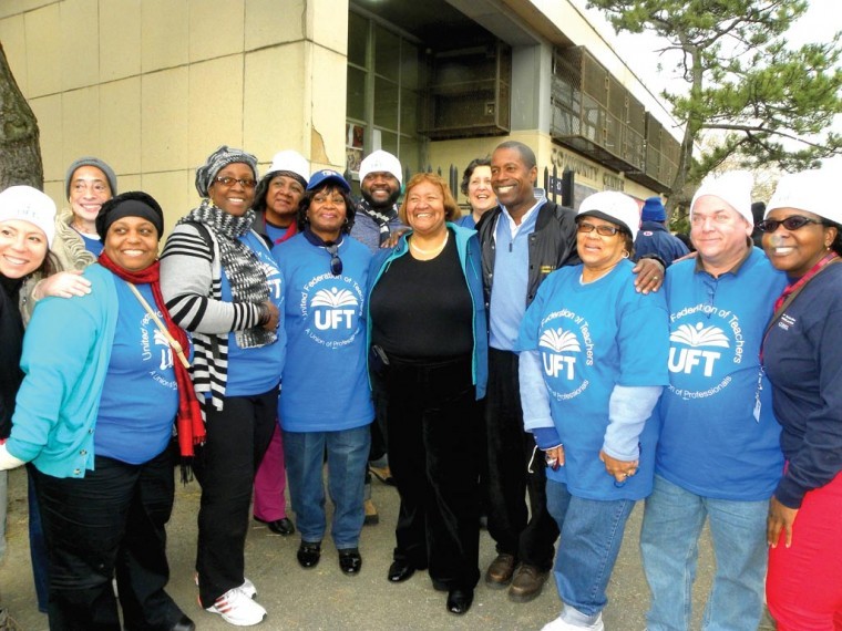 SE Queens charity effort serves 1,000 1