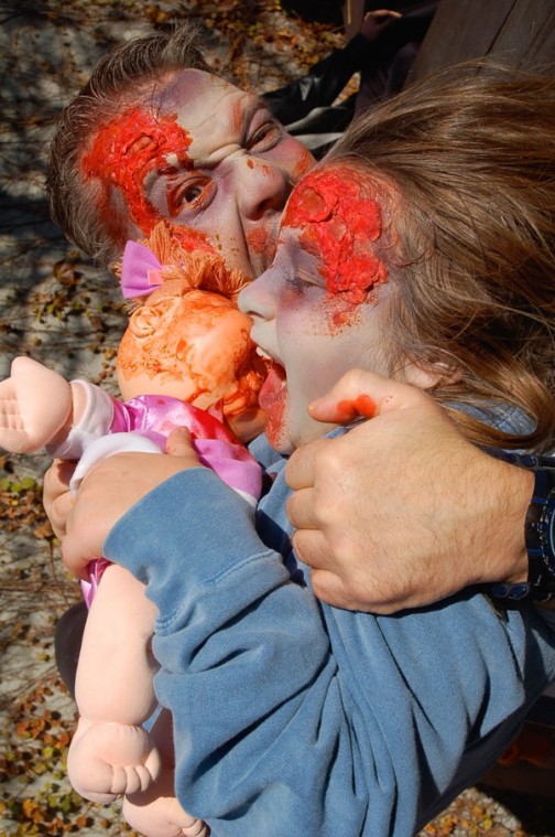 Zombies flood Astoria for annual Queens Thanksgiving Zombie Walk