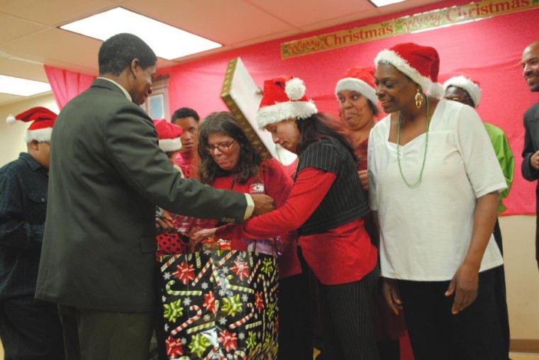 A Lifespire ‘Christmas Carol’ for seniors