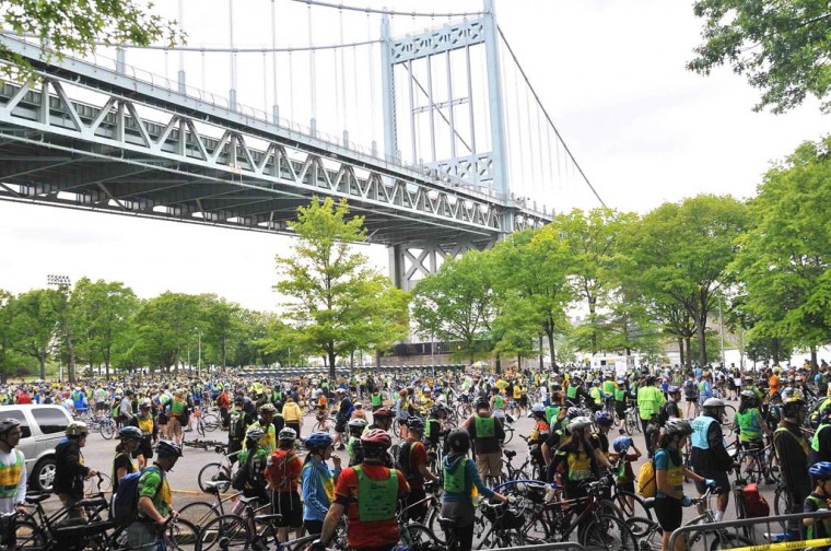 2012 Five Boro Bike Tour 