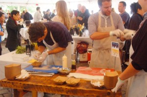 Food and theater lovers flock to LIC