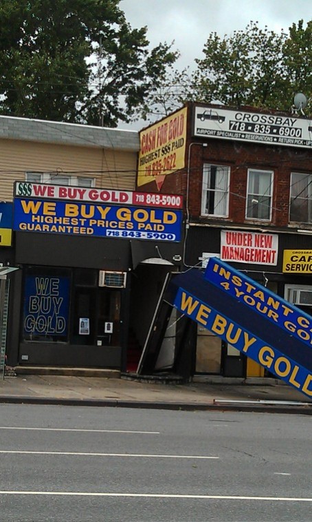 Residents hit shelters as Irene hits Queens