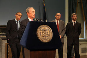 City teacher evaluation negotiations between UFT and Bloomberg break down; $250 million in aid at risk