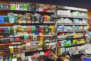 Mayor: Hide the smokes from kids 1