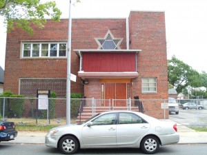 Readers of the lost synagogues 1