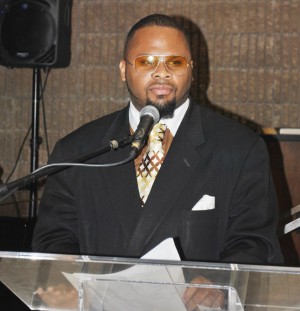 Advocate will give business attire to battered women   1