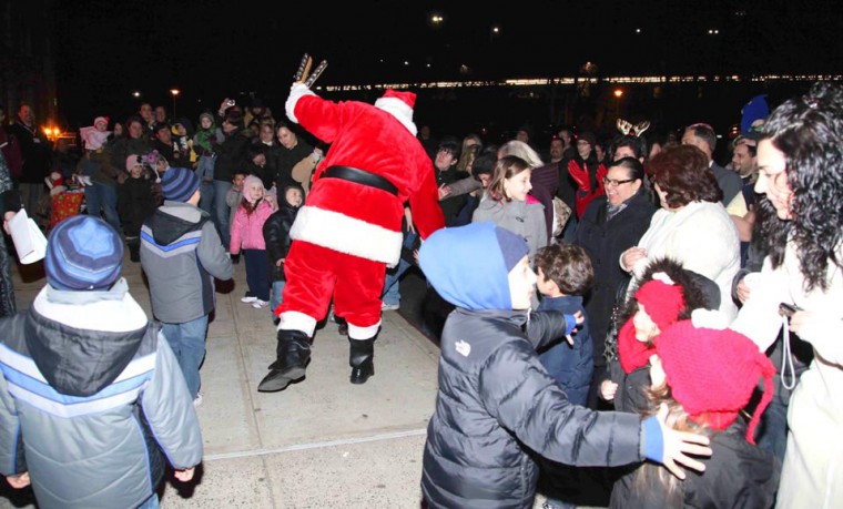 Tree lighting 54849