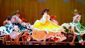 Mestizo Dance Company goes traditional at Thalia Spanish Theatre 2