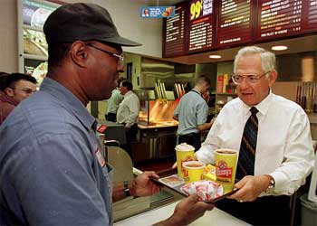 A Biography Of Dave Thomas,the Founder Of Wendys Restaurant