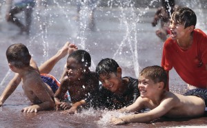 Davenport spray park temporarily goes down