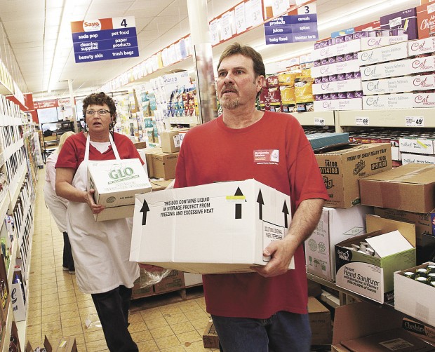couple opens 3rd save a lot grocery store economy couple opens 3rd save a lot grocery store economy