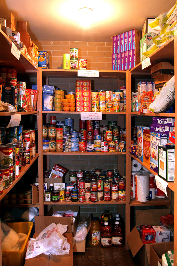 Inschool food pantries aim to feed QuadCity families