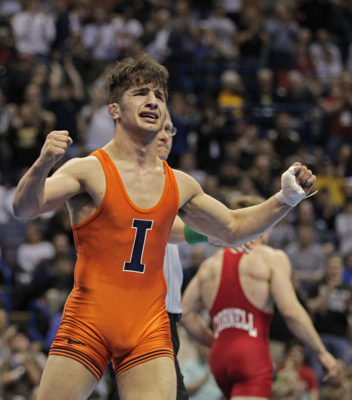 Iowa State Illinois Wrestlers Earn Ncaa Gold Iowas Clark 2nd Iowa Hawkeyes Wrestling 