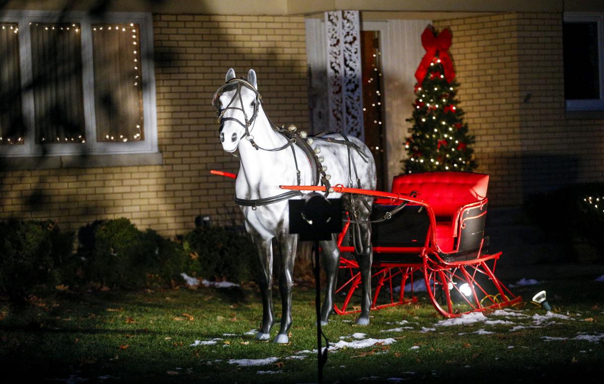 horse sleigh outdoor christmas decorations