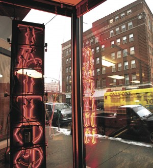 Tattoo Shops Quad Cities | davenport welcomes tattoo shop turned down by bettendorf Tattoo Shops Quad Cities | davenport welcomes tattoo shop turned down by bettendorf