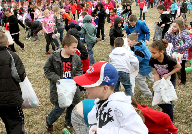 RanchRidersEasterEggHunt6_33013.JPG