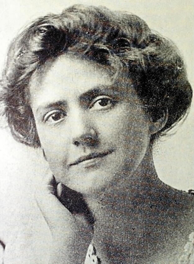 Susan glaspell background image