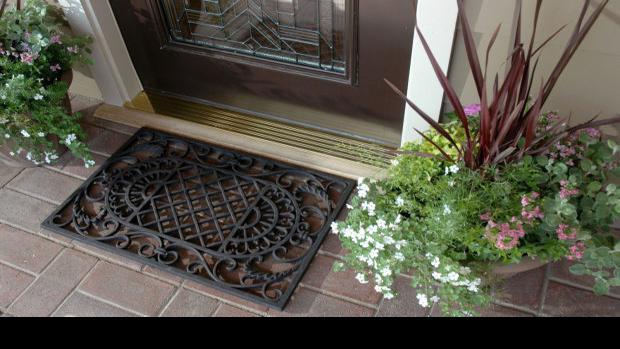 Real Estate Insider: Love at first sight, maximizing curb appeal - Quad City Times