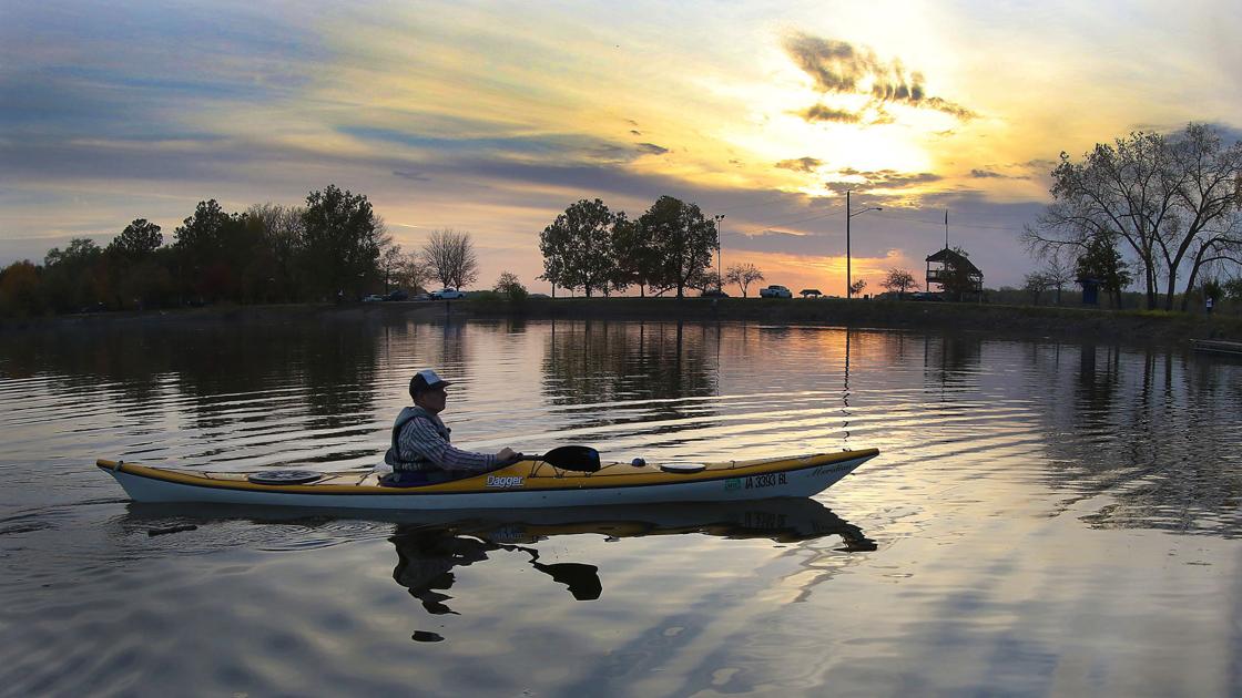 Learn the basics of kayaking this weekend - Quad City Times
