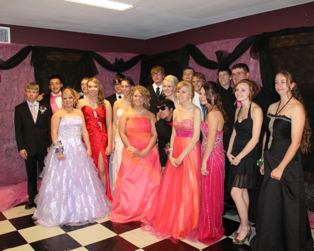 Newell prom is a black tie affair