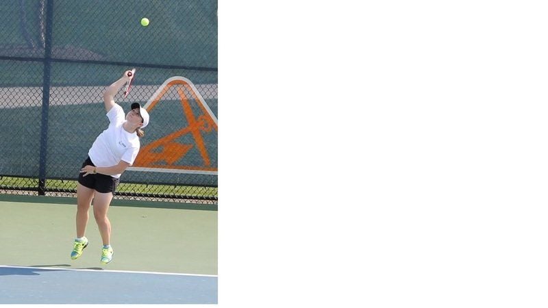 Bandrowski selects Hope to continue tennis career